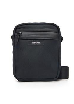 Calvin Klein Saszetka K50K512772 Szary ze sklepu MODIVO w kategorii Torby męskie - zdjęcie 184545002
