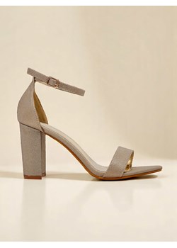 Royalfashion Błyszczące damskie sandały Stella Glam ze sklepu royalfashion.pl w kategorii Sandały damskie - zdjęcie 184549393