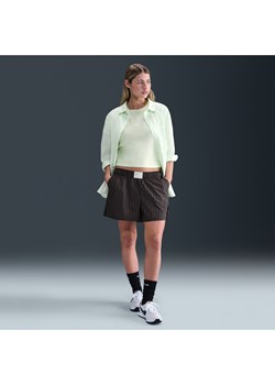 Damskie luźne spodenki w paski ze średnim stanem Nike Sportswear Chill Poplin - Czerń ze sklepu Nike poland w kategorii Szorty - zdjęcie 184551181