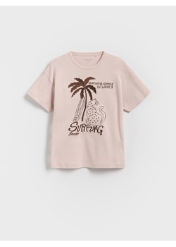 Reserved - T-shirt z haftem i cekinami - pastelowy róż ze sklepu Reserved w kategorii Bluzki dziewczęce - zdjęcie 184555950