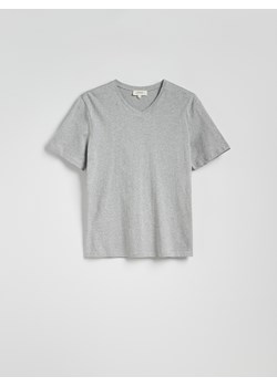 Reserved - T-shirt slim z dekoltem V - jasnoszary ze sklepu Reserved w kategorii T-shirty męskie - zdjęcie 184556012