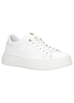 Wojas Skórzane sneakersy w kolorze białym ze sklepu Limango Polska w kategorii Trampki damskie - zdjęcie 184558883