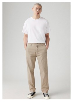 Levi&apos;s Spodnie chino w kolorze beżowym ze sklepu Limango Polska w kategorii Spodnie męskie - zdjęcie 184559570