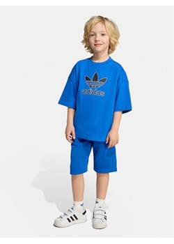 adidas Komplet t-shirt i spodenki Big Logo Execution KA0224 Niebieski Loose Fit ze sklepu MODIVO w kategorii Komplety chłopięce - zdjęcie 184560650