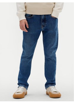 Calvin Klein Jeans Jeansy Dad IB0IB02540 M Niebieski Loose Fit ze sklepu MODIVO w kategorii Spodnie chłopięce - zdjęcie 184562300
