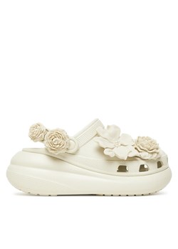 Crocs Klapki Crush Bouquet Clog 211448 Beżowy ze sklepu MODIVO w kategorii Klapki damskie - zdjęcie 184571423