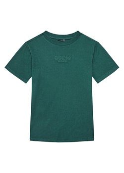 Guess T-Shirt L5RI36 K8HM4 Zielony Regular Fit ze sklepu MODIVO w kategorii T-shirty chłopięce - zdjęcie 184575332