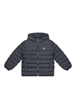 Calvin Klein Jeans Kurtka zimowa Inst Logo IB0IB02174 M Czarny Regular Fit ze sklepu MODIVO w kategorii Kurtki chłopięce - zdjęcie 184580102