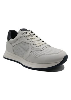 Tamaris Skórzane sneakersy w kolorze białym ze sklepu Limango Polska w kategorii Buty sportowe męskie - zdjęcie 184584074