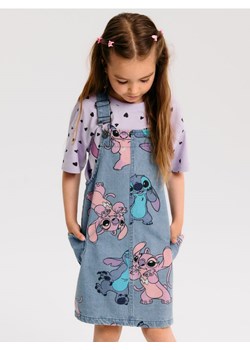 Sinsay - Jeansowa sukienka ogrodniczka Stitch - niebieski ze sklepu Sinsay w kategorii Sukienki dziewczęce - zdjęcie 184603610