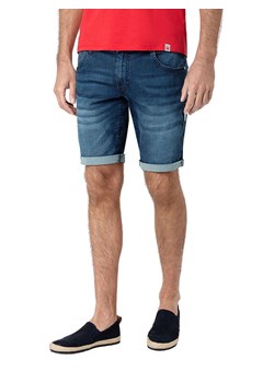 Timezone Szorty dżinsowe - Slim fit - w kolorze granatowym ze sklepu Limango Polska w kategorii Spodenki męskie - zdjęcie 184607591