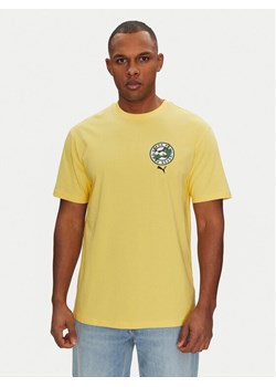 Puma T-Shirt Graphics Super 629639 Żółty Relaxed Fit ze sklepu MODIVO w kategorii T-shirty męskie - zdjęcie 184608224