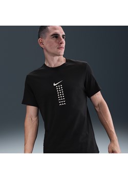 T-shirt męski Nike Sportswear - Czerń ze sklepu Nike poland w kategorii T-shirty męskie - zdjęcie 184611280