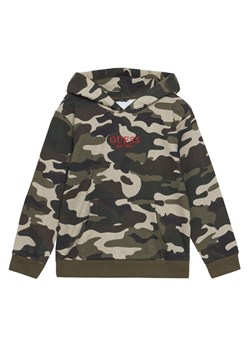 Guess Bluza L5YQ05 KA6R4 Khaki Regular Fit ze sklepu MODIVO w kategorii Bluzy chłopięce - zdjęcie 184615064
