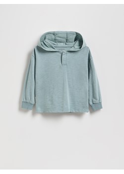 Reserved - Bawełniany longsleeve z kapturem - niebieski ze sklepu Reserved w kategorii T-shirty chłopięce - zdjęcie 184616270
