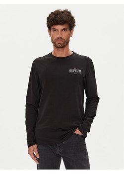 Tommy Hilfiger Longsleeve Stack MW0MW41293 Czarny Regular Fit ze sklepu MODIVO w kategorii T-shirty męskie - zdjęcie 184629140