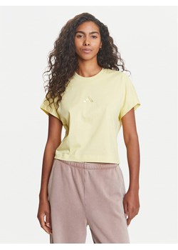 adidas T-Shirt ALL SZN JJ1239 Żółty Regular Fit ze sklepu MODIVO w kategorii Bluzki damskie - zdjęcie 184629163