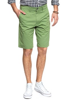 SPODENKI MĘSKIE WRANGLER CHINO SHORT JADE GREEN W14AKM33H 112126562 ze sklepu YouNeedit.pl w kategorii Spodenki męskie - zdjęcie 184630352