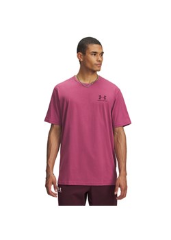 Męski t-shirt z nadrukiem Under Armour UA M Sportstyle LC SS - różowy ze sklepu Sportstylestory.com w kategorii T-shirty męskie - zdjęcie 184631524