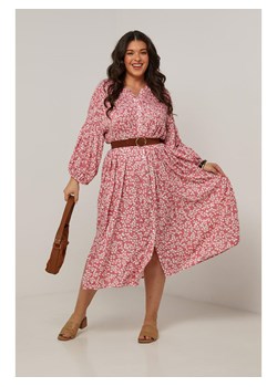 Curvy Lady Sukienka w kolorze jasnoróżowym ze sklepu Limango Polska w kategorii Sukienki - zdjęcie 184635002