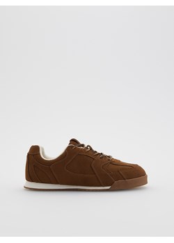 Reserved - Skórzane sneakersy - mahoniowy ze sklepu Reserved w kategorii Buty sportowe damskie - zdjęcie 184635850