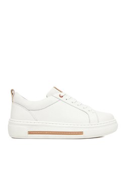 Lasocki Sneakersy CEO-WI23-LONA2-01 Biały ze sklepu MODIVO w kategorii Buty sportowe damskie - zdjęcie 184639632
