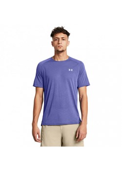 Męska koszulka do biegania Under Armour UA Trail Run Shortsleeve - fioletowa ze sklepu Sportstylestory.com w kategorii T-shirty męskie - zdjęcie 184647834