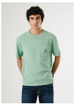 Pepe Jeans Koszulka w kolorze zielonym ze sklepu Limango Polska w kategorii T-shirty męskie - zdjęcie 184665300