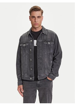 Karl Lagerfeld Jeans Kurtka jeansowa A3M14062 Szary Regular Fit ze sklepu MODIVO w kategorii Kurtki męskie - zdjęcie 184667944