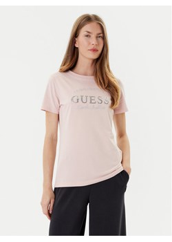 Guess T-Shirt V5YI12 J1314 Różowy Regular Fit ze sklepu MODIVO w kategorii Bluzki damskie - zdjęcie 184670314