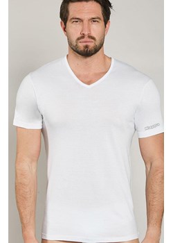 Kappa koszulka męska w serek z krótkim rękawem biała K1315, Kolor biały, Rozmiar S, Kappa ze sklepu Intymna w kategorii T-shirty męskie - zdjęcie 184671453
