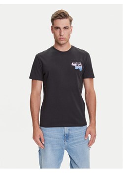 Tommy Jeans T-Shirt Stack Backprint DM0DM21589 Czarny Regular Fit ze sklepu MODIVO w kategorii T-shirty męskie - zdjęcie 184672714