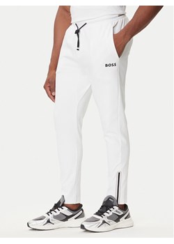 BOSS Spodnie dresowe Hicon 50542940 Biały Regular Fit ze sklepu MODIVO w kategorii Spodnie męskie - zdjęcie 184672732
