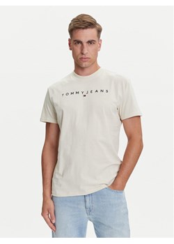 Tommy Jeans T-Shirt Linear Logo DM0DM20744 Beżowy Regular Fit ze sklepu MODIVO w kategorii T-shirty męskie - zdjęcie 184672773