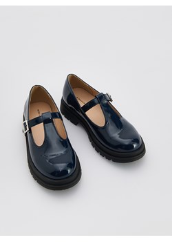 Reserved - Lakierowane loafersy - granatowy ze sklepu Reserved w kategorii Balerinki dziecięce - zdjęcie 184685151