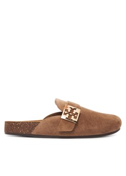 Klapki Tory Burch Mellow Mule 154446 Brązowy ze sklepu eobuwie.pl w kategorii Klapki damskie - zdjęcie 184688432
