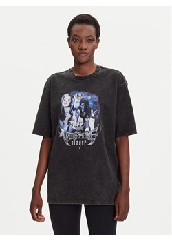 adidas T-Shirt 20th Century Fox Disney JW0154 Czarny Oversize ze sklepu MODIVO w kategorii Bluzki damskie - zdjęcie 184688523