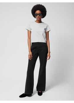 Damskie jeansy Outhorn OTHWSS24TTROF726 - czarne ze sklepu Sportstylestory.com w kategorii Jeansy damskie - zdjęcie 184695510