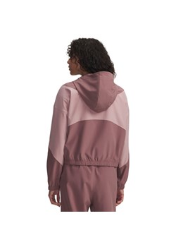 Damska kurtka Under Armour UA Rival Woven - różowa ze sklepu Sportstylestory.com w kategorii Kurtki damskie - zdjęcie 184700442