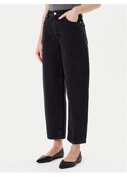 HUGO Jeansy Gimine_3 50544027 Czarny Mom Fit ze sklepu MODIVO w kategorii Jeansy damskie - zdjęcie 184701773
