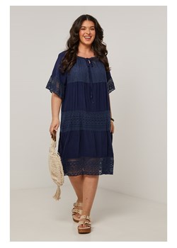 Curvy Lady Sukienka w kolorze granatowym ze sklepu Limango Polska w kategorii Sukienki - zdjęcie 184723352