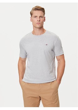 Gant T-Shirt Shield 2003184 Szary Regular Fit ze sklepu MODIVO w kategorii T-shirty męskie - zdjęcie 184725670