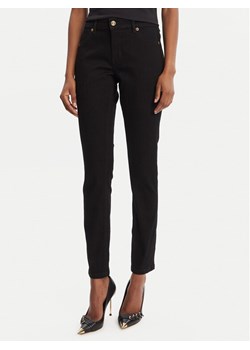 Versace Jeans Couture Jeansy 79HAB5J1 CDW00 Czarny Tapered Fit ze sklepu MODIVO w kategorii Jeansy damskie - zdjęcie 184725692