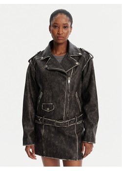 Guess Kurtka z imitacji skóry W5YL04 WHDI0 Szary Regular Fit ze sklepu MODIVO w kategorii Kurtki damskie - zdjęcie 184730234