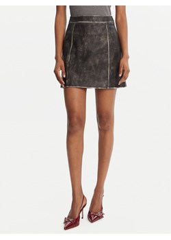 Guess Spódnica z imitacji skóry W5YD46 WHDI0 Szary Regular Fit - id: 0000305236685 - marki Guess - 184730273 Guess Spódnica z imitacji skóry W5YD46 WHDI0 Szary Regular Fit ze sklepu MODIVO w kategorii Spódnice - zdjęcie 184730273