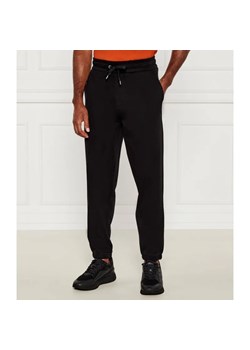 BOSS BLACK Spodnie dresowe C-Locsin | Regular Fit ze sklepu Gomez Fashion Store w kategorii Spodnie męskie - zdjęcie 184733101