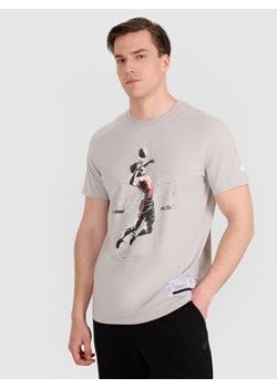 Męski t-shirt z nadrukiem 4F 4FRAW25TTSHM3318 - szary ze sklepu Sportstylestory.com w kategorii T-shirty męskie - zdjęcie 184739621