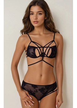 Czarny zmysłowy komplet stanik i figi Eliana, Kolor czarny, Rozmiar S/M, LivCo Corsetti Fashion ze sklepu Intymna w kategorii Komplety bielizny damskiej - zdjęcie 184741923