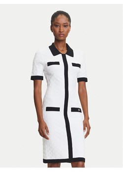 KARL LAGERFELD Sukienka dzianinowa A3W13036 Écru Slim Fit ze sklepu MODIVO w kategorii Sukienki - zdjęcie 184768253