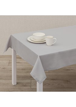 Obrus 140x140 cm jasnoszary ze sklepu dekoria.pl w kategorii Obrusy i bieżniki - zdjęcie 184770784